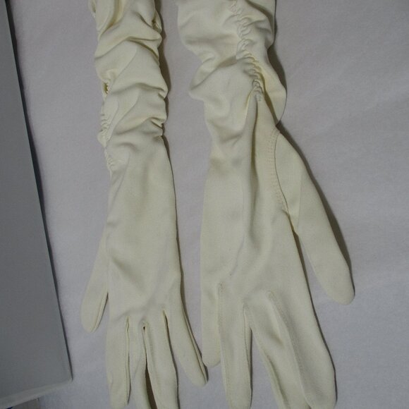 Vintage Ladies White Fabric 15" Opera Evening Prom Gloves 1960's - Picture 1 of 7